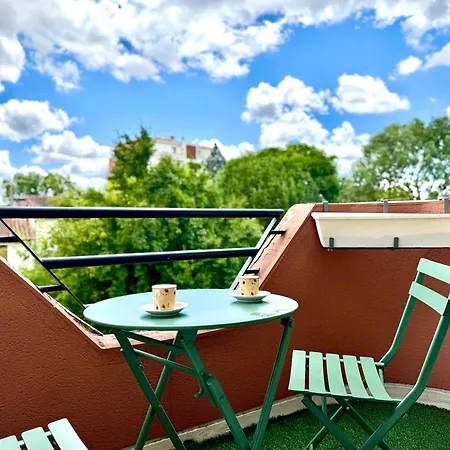 Le Petit Italien Apartment